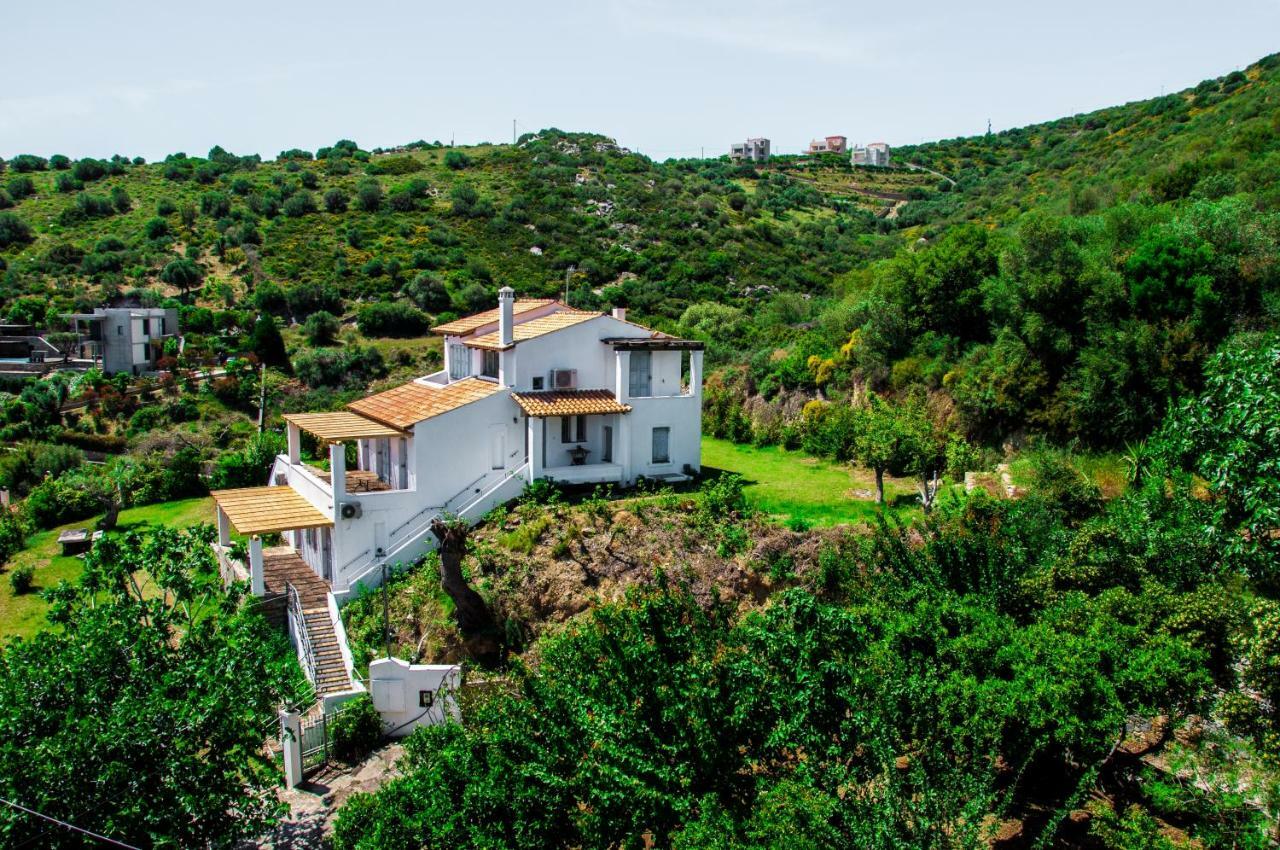 Villa Von Sophia Petriai Luaran gambar